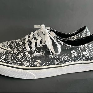 Vans Authentic Star Wars Storm Topper Limited
Edition Men's Size 12